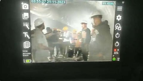 उत्तरकाशी बोगद्यातील ४१ मजुरांचा सीसीटीव्ही फुटेज समोर