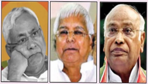 Nitish Kumar : नितीशकुमार अडकले चक्रव्यूहात