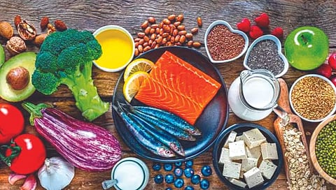 Blue Zone Diet : काय आहे शतायुषी लोकांचा ‘ब्लू झोन’ आहार? जाणून घ्या निरोगी जीवनाचं रहस्य