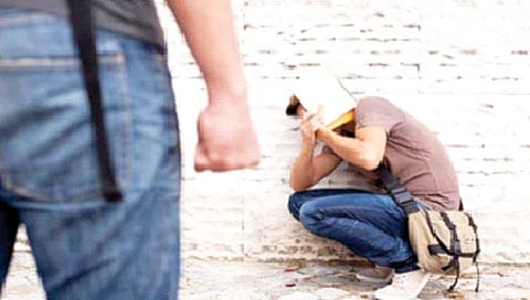 Ragging : रॅगिंग आढळल्यास कठोर कारवाई