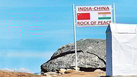 ड्रॅगनचा लडाखवर दावा