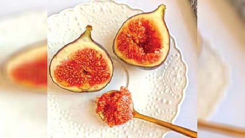 Health Tips : अनेक आजारांना दूर ठेवते अंजीर