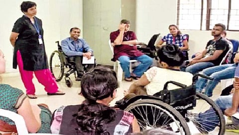 प्रासंगिक : दिव्यांगांचे शिक्षण आणि भवितव्य