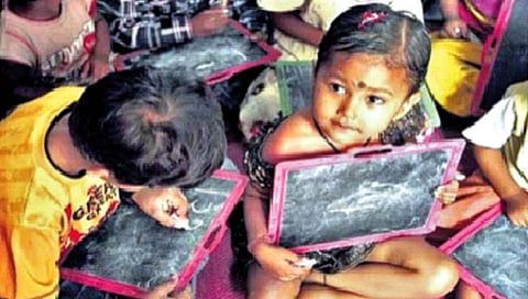 पूर्व प्राथमिक शिक्षणात बदल करताना…