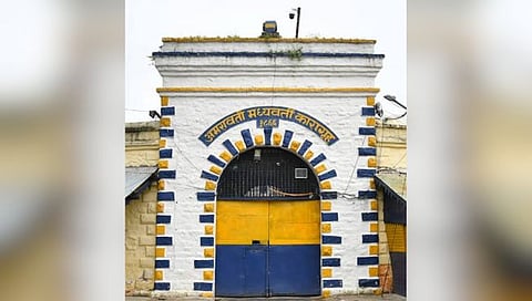 अमरावती : कारागृहात दोन कैद्यांच्या गटात गँगवार; एका अधिकाऱ्यासह पाच जखमी