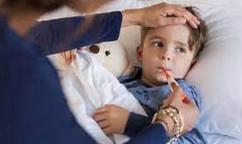 सावधान ! लहान मुले ताप, खोकल्याने बेजार; ह्या गोष्टी टाळा