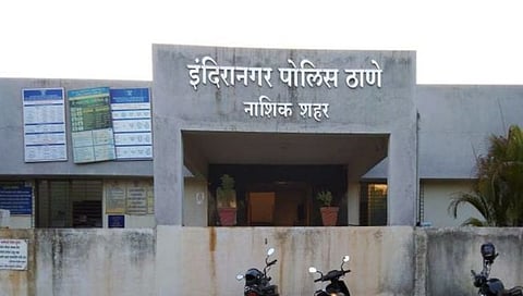 Nashik News : पोलिसाला धक्का देऊन चक्क पोलीस ठाण्यामधूनच चोर पळाला