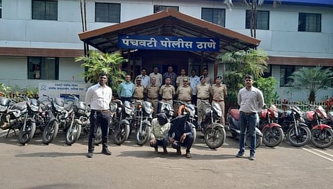 Nashik Crime : पोलिसांना बघून पळ काढण्याचा प्रयत्न फसला, दुचाकी चोरांना अटक