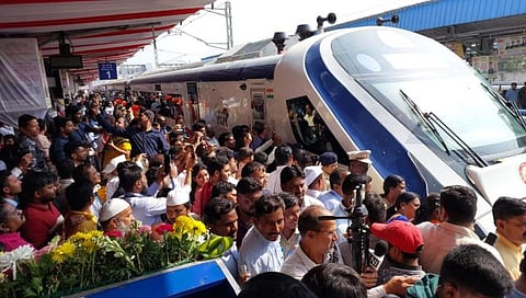 Vande Bharat Express : ‘वंदे भारत एक्स्प्रेस’समोर निदर्शने करणार; इम्तियाज जलीलसह एमआयएम कार्यकर्ते संतप्त