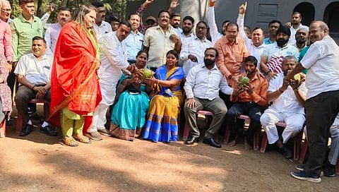 Maratha Reservation : मराठा समाज दिंडीने जाणार मुंबईला, 105 व्या दिवशी शिवर्तीर्थावरील साखळी उपोषणाची सांगता