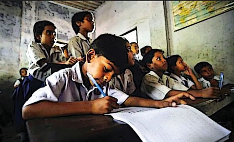 डीबीटीच्या लाभापासून महापालिका शाळेतील बहुतांश विद्यार्थी वंचित