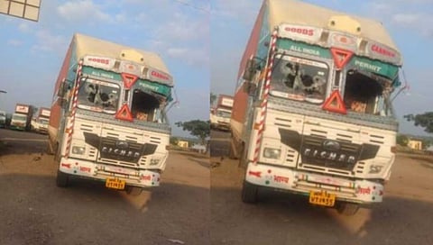 संगमनेर : घारगावला दिंडीत कंटेनर घुसला, ३ वारकरी ठार तर ९ जखमी