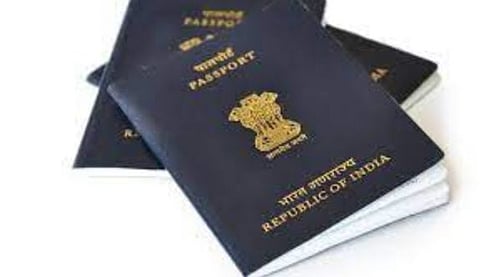 11 महिन्यांत 4 लाखांवर पासपोर्ट केले वितरित