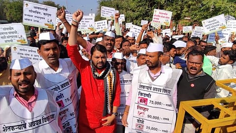 Swabhimani Shetkari Sanghatana : ‘स्वाभिमानी’चा मोर्चा रोखला; रविकांत तुपकर पोलिसांच्या ताब्यात