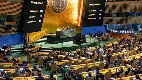 Israel Hamas War : संयुक्त राष्ट्र महासभेत युद्धबंदीचा ठराव मंजूर, भारतासह १५३ देशांनी केले बाजूने मतदान