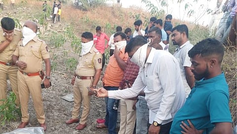 Solapur News : मार्डीजवळील पुलाखाली महिलेचा सडलेला मृतदेह आढळला