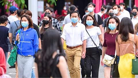 Covid 19 : कोरोना पुन्हा येतोय? सिंगापूरमध्ये ५६ हजार रूग्ण आढळले