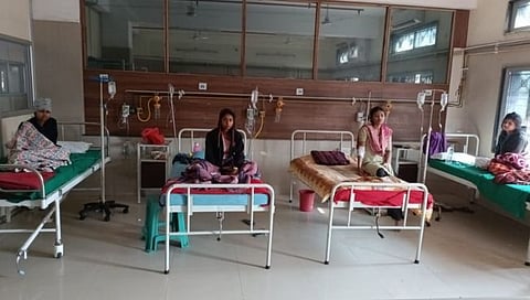 Bhandara News: नर्सिंग होस्टेलमधील ४० विद्यार्थिनींची एकाचवेळी प्रकृती बिघडली