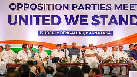 I.N.D.I.A bloc Meeting : इंडिया आघाडीची उद्या होणारी बैठक रद्द; प्रमुख नेत्यांच्या अनुपलब्धतेमुळे निर्णय