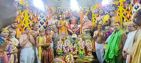 सदानंदाचा येळकोट ! जेजुरी गडावर चंपाषष्ठी उत्सवाला सुरुवात