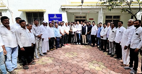 ऊस उत्पादकांच्या बिलातून वाढीव पाणीपट्टीची कपात नाही : सत्यशिल शेरकर