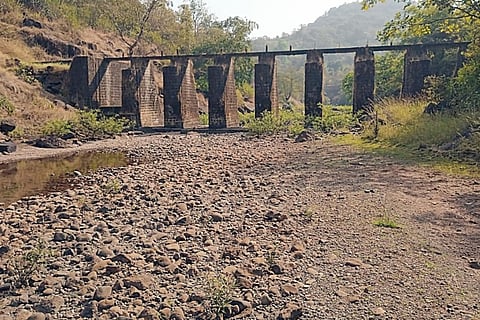 तोरणा-राजगड खोर्यातील बहुतांश बंधारे कोरडे