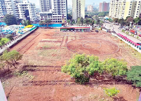 मोशीतील क्रीडांगण घोडेस्वारांचे की खेळाडूंचे?