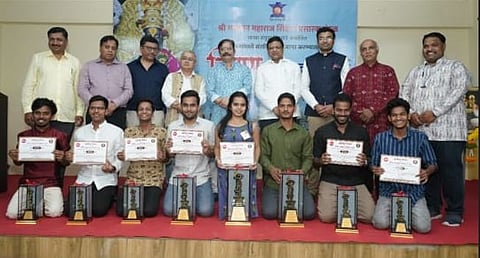 आळंदी : रिंगण वक्तृत्व स्पर्धा