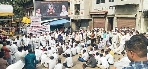 विश्वस्त निवडीत डावलल्याने मोर्चा : आळंदीकर आक्रमक