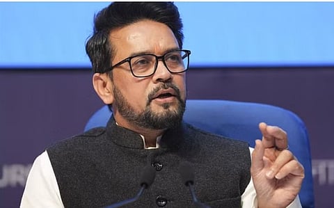 ते फक्त सनातन धर्माची बदनामी करतात : अनुराग ठाकूरांचा काँग्रेसवर हल्लाबोल