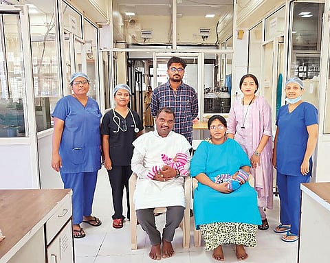 Blessing ! एक किलोही वजन नसलेल्या जुळ्यांना जीवदान