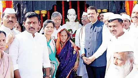 ‘पंढरीचा वारकरी’ विधानसभेतही वारकरीच राहिले : देवेंद्र फडणवीस