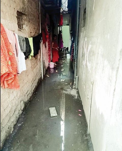 Pune News : डायस प्लॉट झोपडपट्टीतील घरांत सांडपाण्याचा शिरकाव