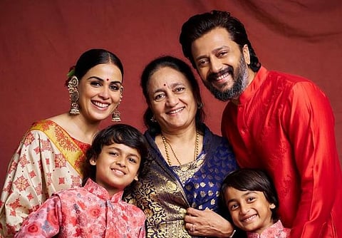 रितेश देशमुख फॅमिली