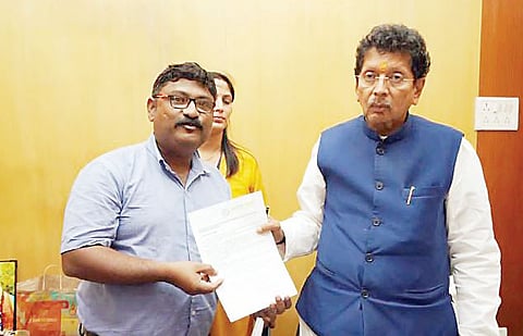 पर्यावरण समस्यांबाबत लक्ष घालणार : मंत्री दीपक केसरकर