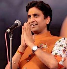 Pune News : पिझ्झा, कपड्यांवरचा खर्च टाळा, पुस्तके घ्या : डॉ. कुमार विश्वास