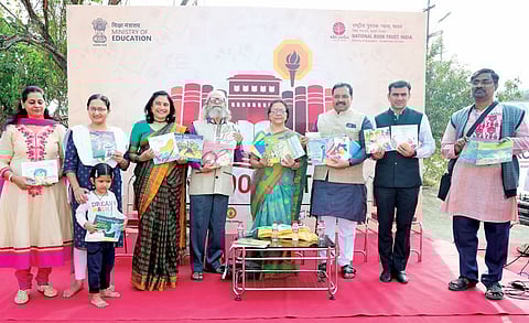 Pune Book Festival : तब्बल 33 पुस्तकांचे एकाचवेळी प्रकाशन!