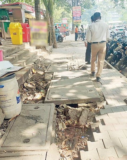 Pune News : मुख्य रस्त्यांवरील पदपथांची दुरवस्था
