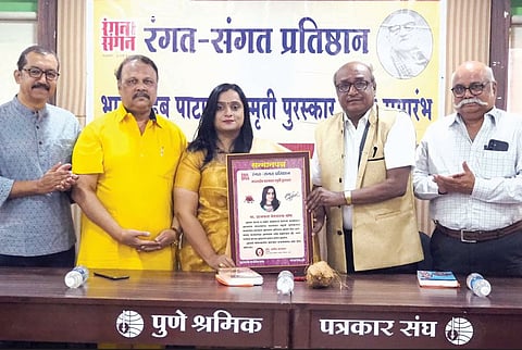 सोशल मीडियाच्या जगात मुक्तछंदातील कवितांना घसरण : कवी रमण रणदिवे