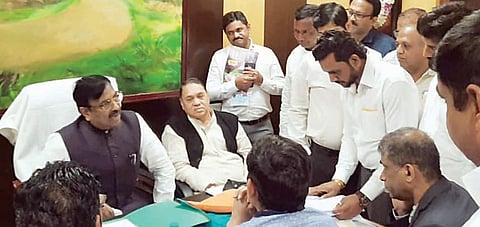 संकल्प इंजिनिअरिंगला देणार बारा मीटरचा रस्ता : वनमंत्री मुनगंटीवर