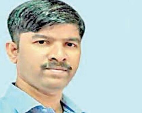 साईबाबा संस्थानचे मुख्य कार्यकारी अधिकारी पी सिवा संकर यांची बदली