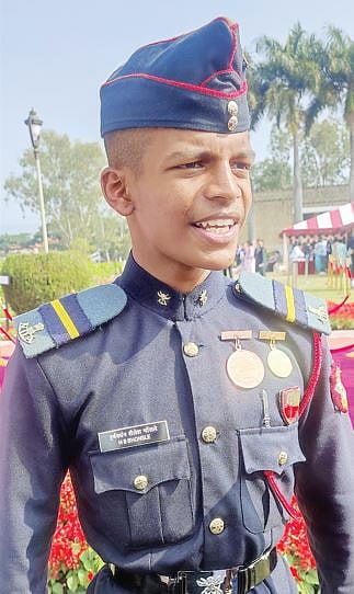 एनडीए पासिंग आऊट परेड : मराठमोळ्या हर्षवर्धनची प्रेरणादायी कामगिरी