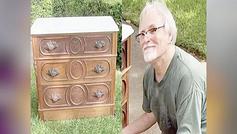 कवडीमोल जुनी तिजोरी अन् नशीबच पालटले