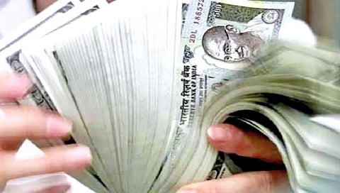 गत 8 वर्षांत भारतात श्रीमंतांचे प्रमाण वाढले