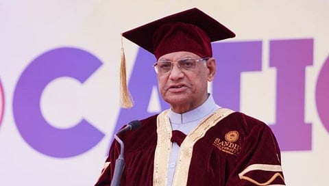 Nashik News : ध्येय ठरवताना अपयशाला घाबरू नका : राज्यपालांचा विद्यार्थ्यांना सल्ला