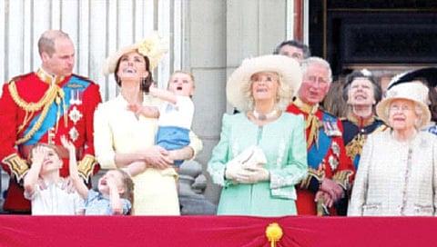 विदेशी राज परिवाराचे सहा नियम!