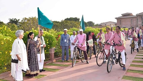 गांधी रिसर्च फाऊंडेशनच्या १२ दिवसीय ग्राम संवाद सायकल यात्रेस प्रारंभ