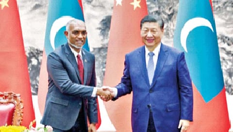 आंतरराष्ट्रीय : मालदीवचा आत्मघात भारताचा इशारा