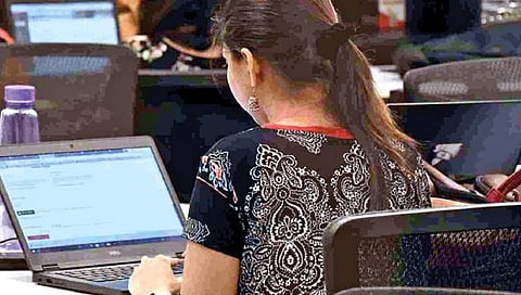 निमशासकीय, खासगी क्षेत्रातील नोकरदार महिलांना मातृत्व रजा