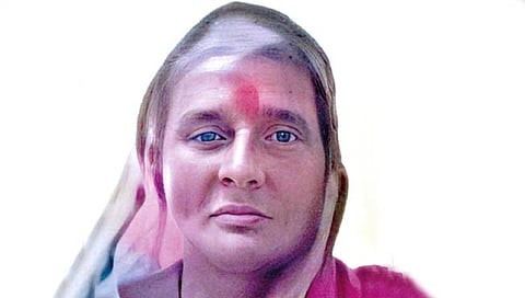 कंटेनरखाली सापडून महिलेचा जागीच मृत्यू